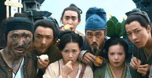 吃瓜群众岱宗春华传,吃瓜群众视角下的传奇人生